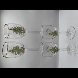 Set of 4 Vintage Spode Christmas Wine Glasses with Evergreen Design